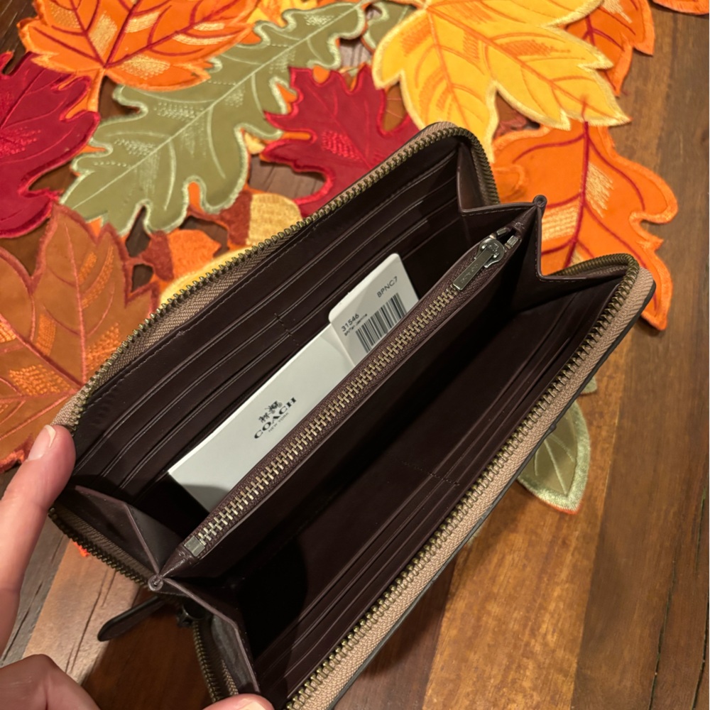 Coach Tan and Purple Signature Wallet - Picture 3 of 5